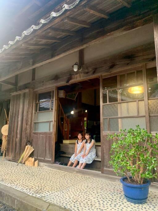 사도 佐渡島に残る築130年の伝統的な古民家｜東夢 빌라 외부 사진