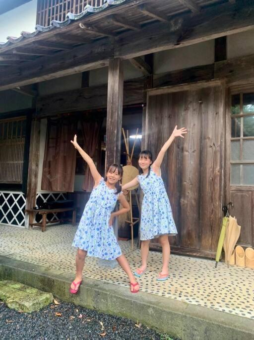 사도 佐渡島に残る築130年の伝統的な古民家｜東夢 빌라 외부 사진